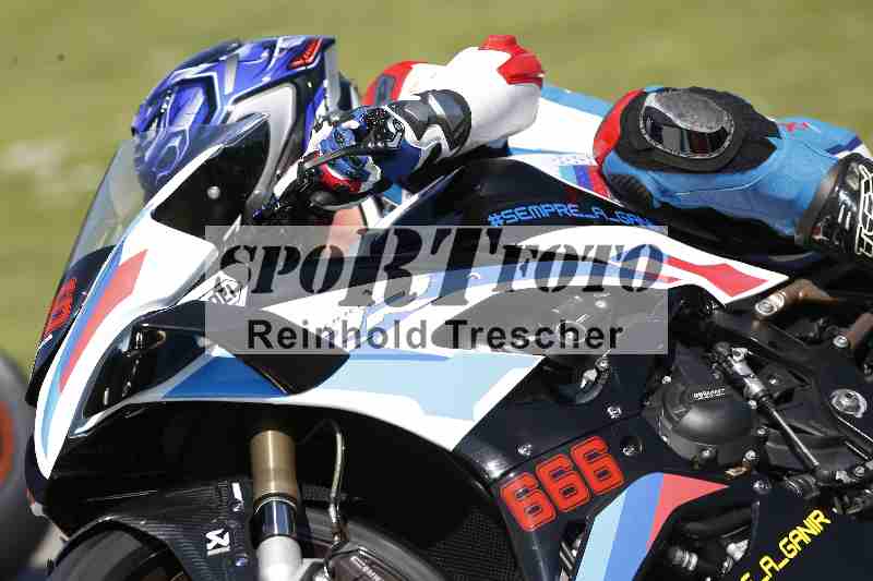 /43 08.08.2025 Discover the Bike ADR/Race 3 rot/666